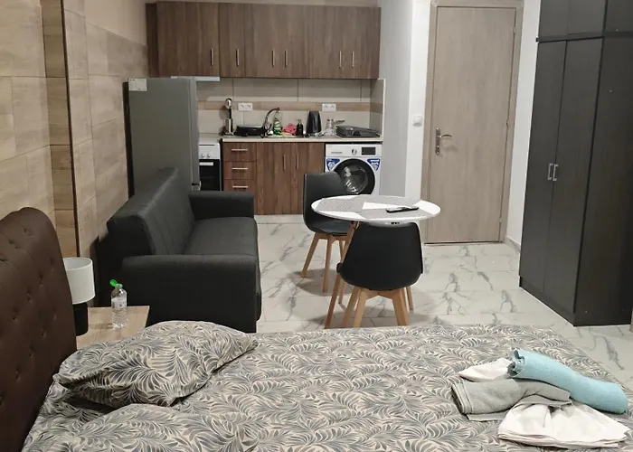 Gcm 3 Kentro κατερινη Apartamento Kateríni