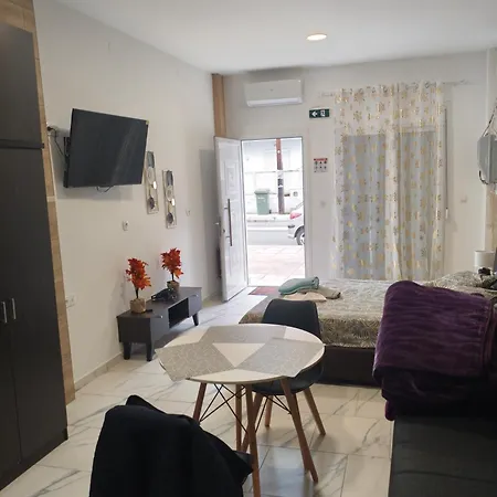 Gcm 3 rooms kentro κατερινη 3* Kateríni